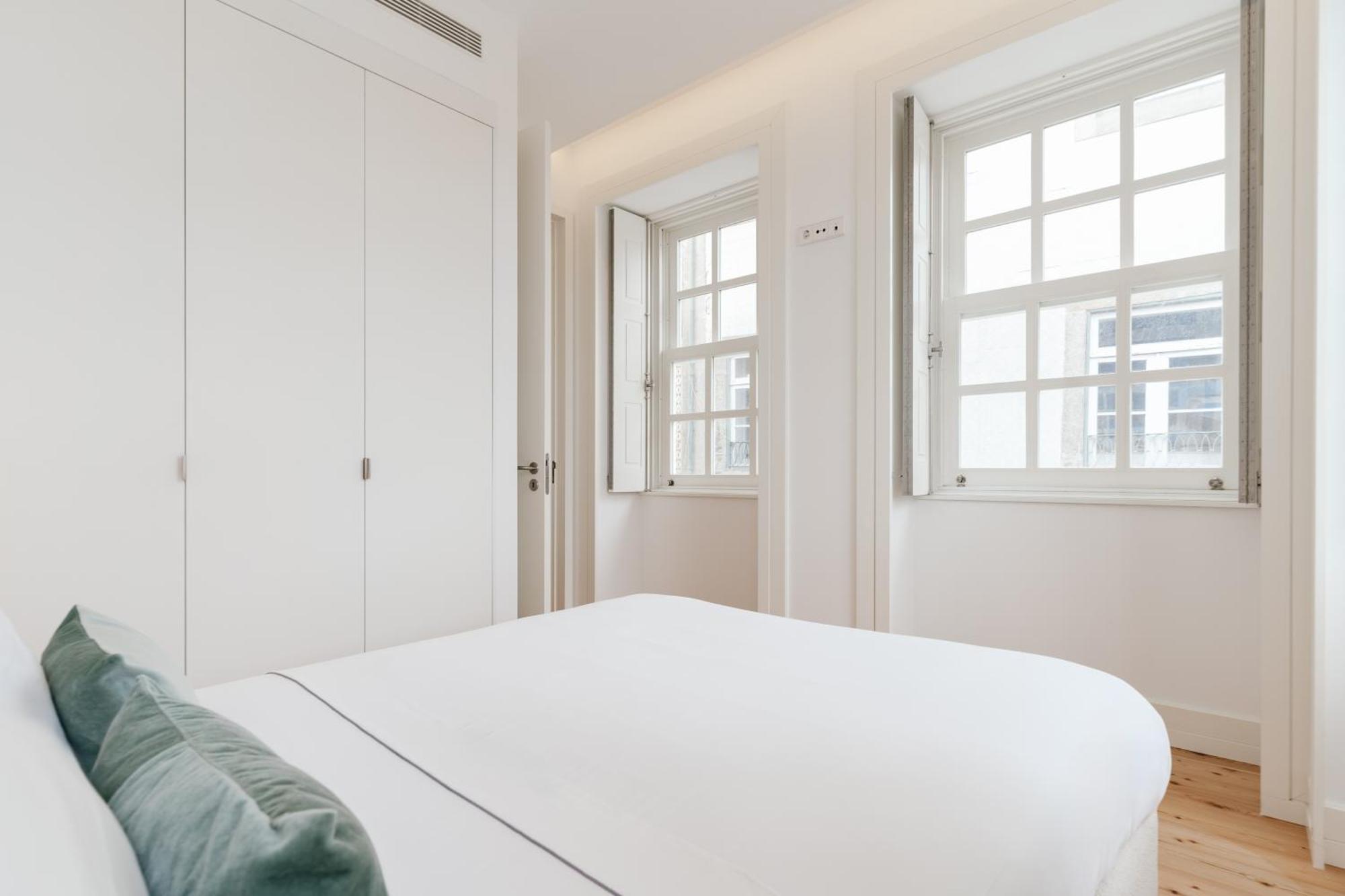 Appartement Feel Porto Clerigos Charm Flats Extérieur photo